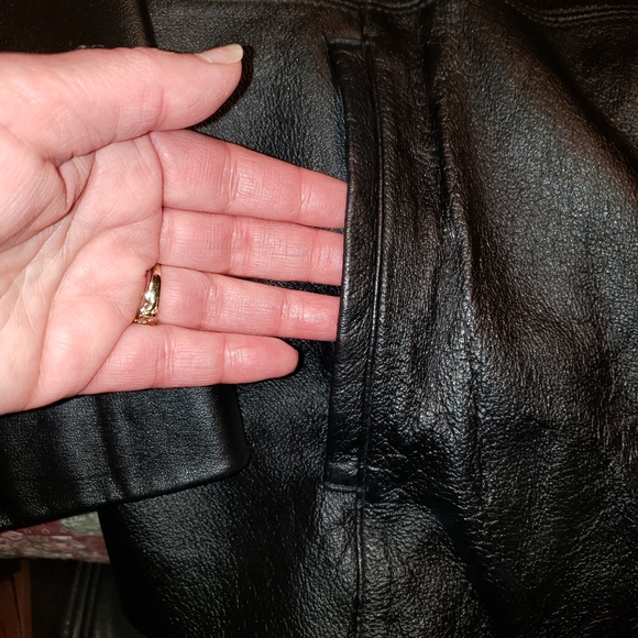COPY - Leather Jacket - Picture 3 of 5